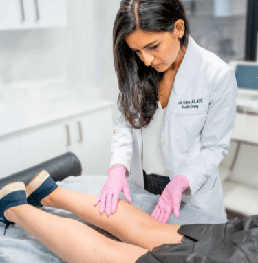 veinclinics_ca_heroreasons_img3-min-mobile